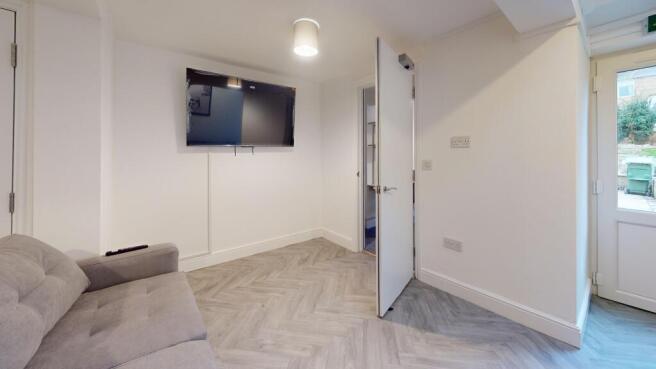 10-Marsden-Road-Livi