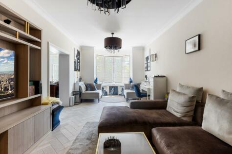 St Johns Wood - 3 bedroom apartment for sale