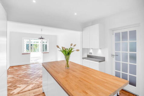 Harestone Hill, Caterham, CR3