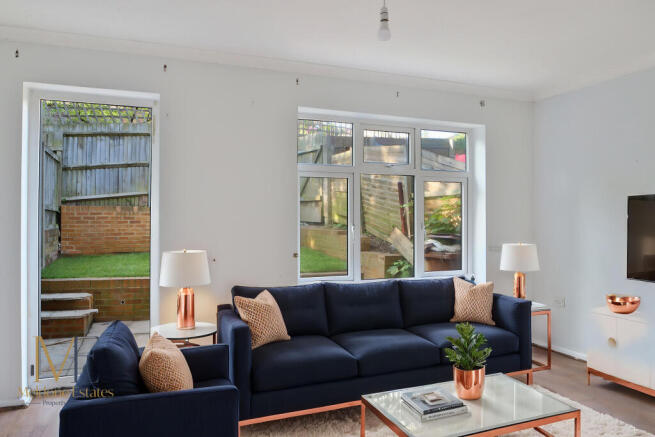 Stateg Living room