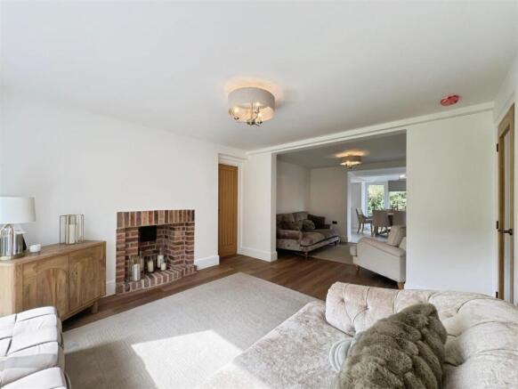 ab5289c6-3-43A8-9F4D-F7EFC041A1E4-3821-00000363F2E