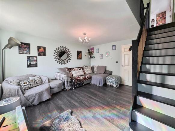 76cf69fe--40F8-9C15-15A713702BA2-27706-000012116BF