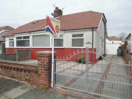 Thornton Cleveleys - 2 bedroom semi-detached bungalow for ...