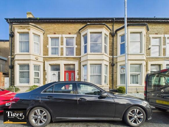 CAM02176G0-PR0742...