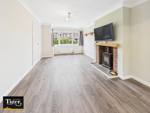 CAM02176G0-PR0749...