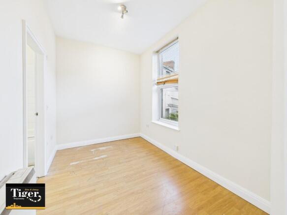 CAM03440G0-PR0466...