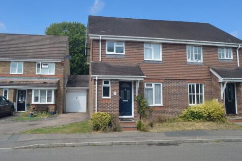 Coulstock Road, Burgess Hill, RH15