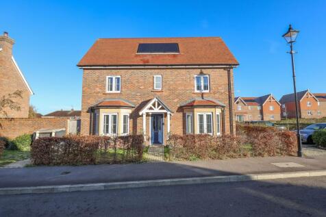 Bonnet Lane, Burgess Hill, RH15