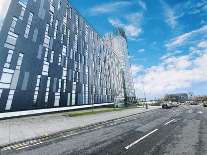 Plaza Boulevard, Liverpool