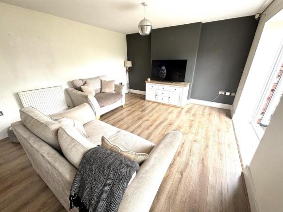 Living Room.jpg