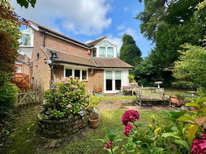 South Street, Cuckfield, RH17