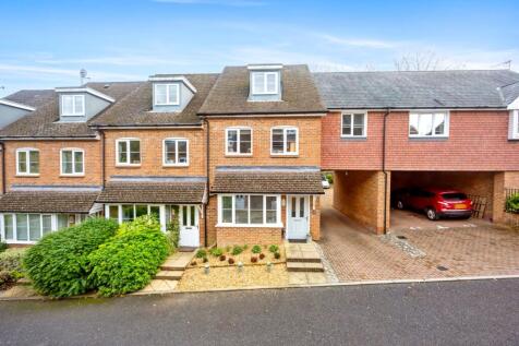 Woodbine Close, Cuckfield, RH17