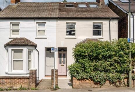 St. Georges Road, Farnham, Surrey, GU9
