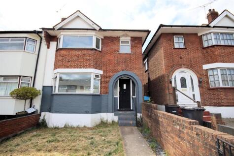 Wilsden Avenue, Luton