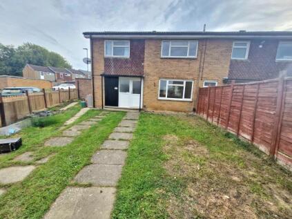 Thorn Hill, Briar Hill, Northampton NN4