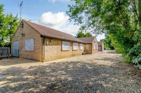 Amberside, Stretham Station Road, Wilburton, Ely, CB6 3QD