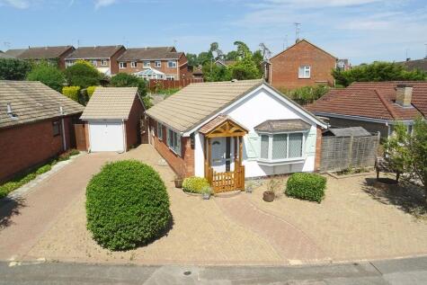 Russet Close, Market Harborough, LE16