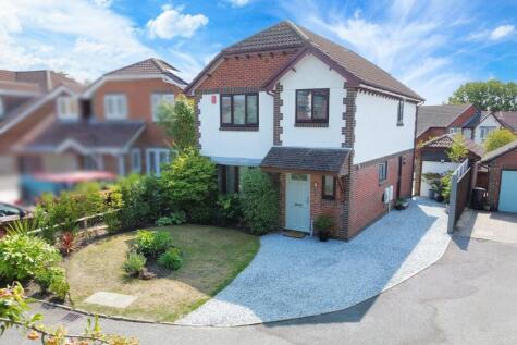 Trenchard Meadow, Lytchett Matravers, Poole, BH16