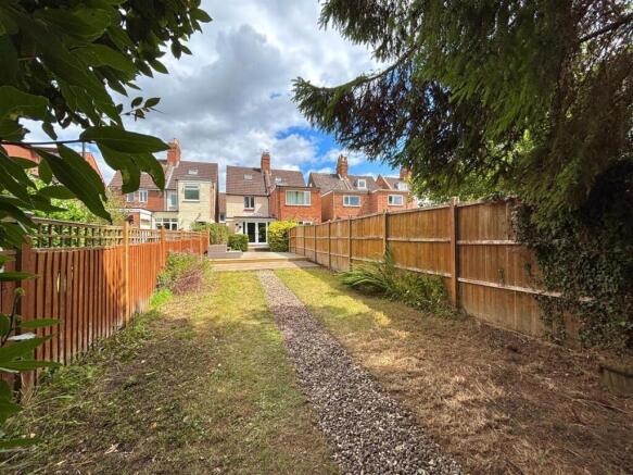 WhatsApp Image 2025-08-05 at 13.45.40_482f145f.jpg