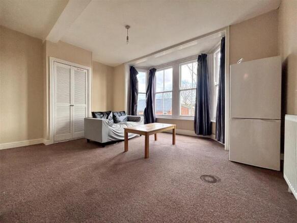 Flat 6 13 St Marys Living.jpeg