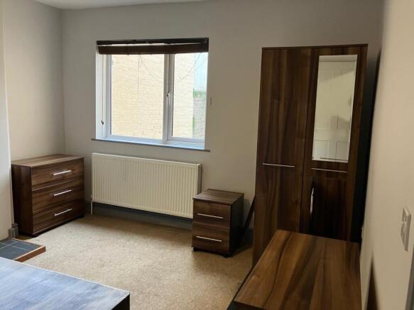 Room 2 122 South Str