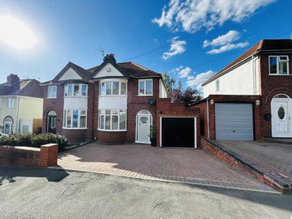 DENNIS HALL ROAD, Amblecote, DY8 4EL