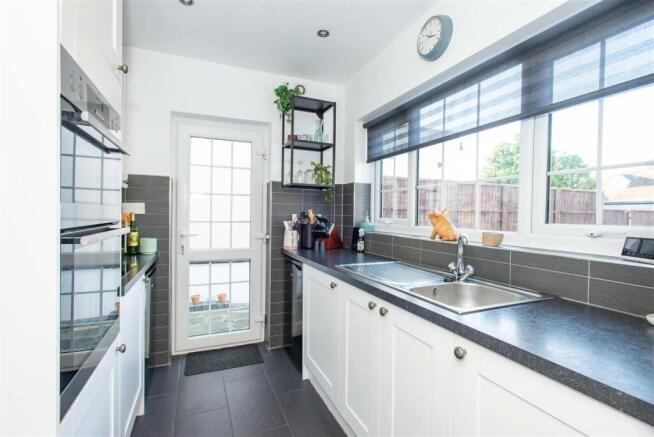 2024.11.12 22 Rookesley Rd, BR5 4HJ-8775.jpg