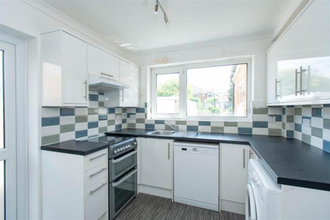 2025.08.05 - 111 Tubbenden Lane, BR6 9PP-1610.jpg