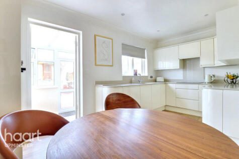 Moor Lane, Upminster