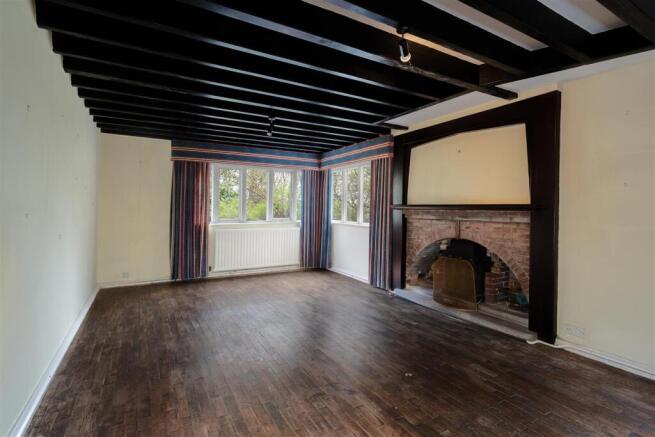 Sitting Room.jpg