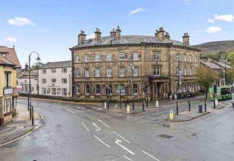 Crescent Court, Ilkley
