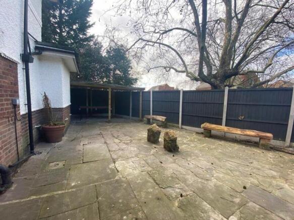 A spacious and inviting garden area, perfect fo...