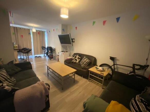 A spacious and inviting large modern living roo...