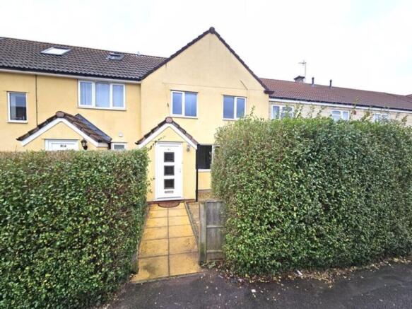 Charming front view of a well-maintained proper...