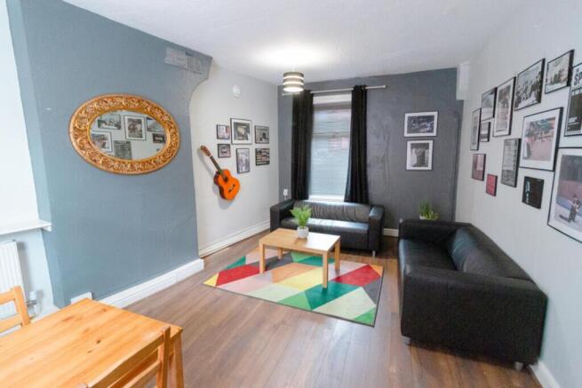 This inviting living room features stylish furn...