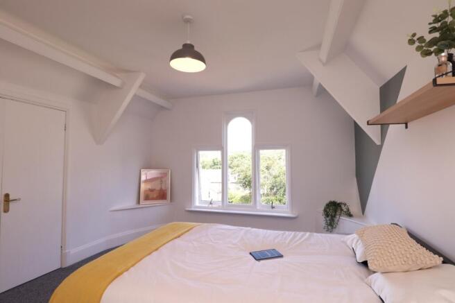 A spacious and bright large double bedroom, per...