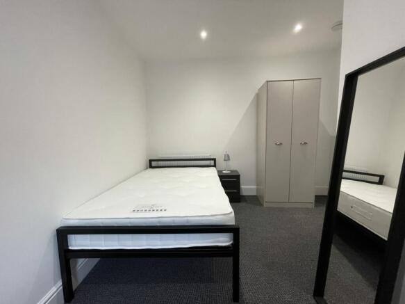 A spacious and tidy double bedroom, perfect for...