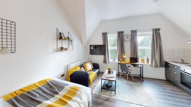 A spacious and inviting large double bedroom fe...