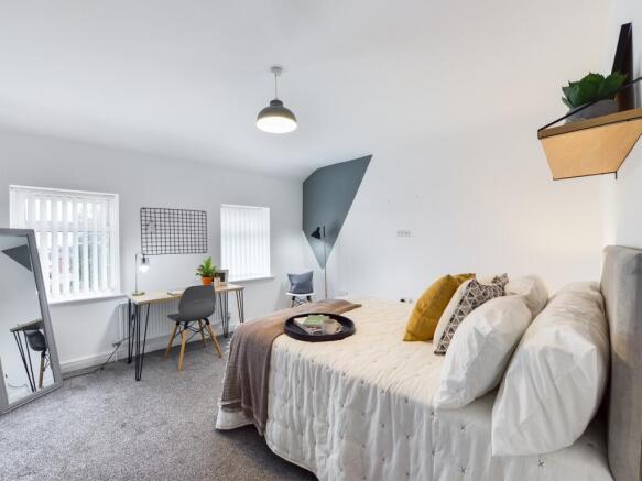 A spacious and beautifully designed large doubl...