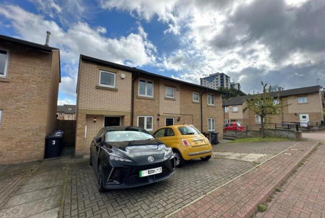 Well-maintained brick terraced property with of...