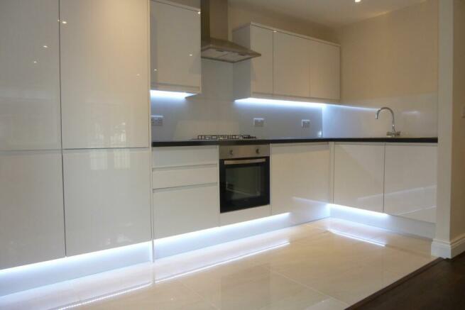 High Spec Fitted Kitchen