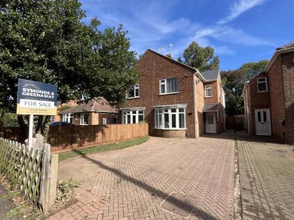 Foxcovert Road, Werrington, Peterborough, PE4
