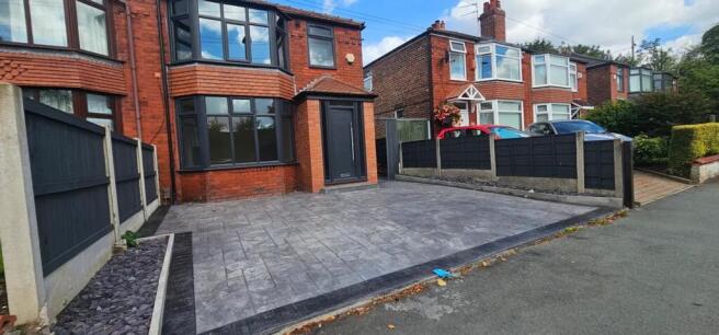 Charming front view of the property showcasing ...
