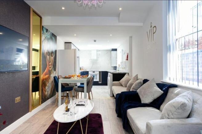 Bright, modern open-plan living and dining area...