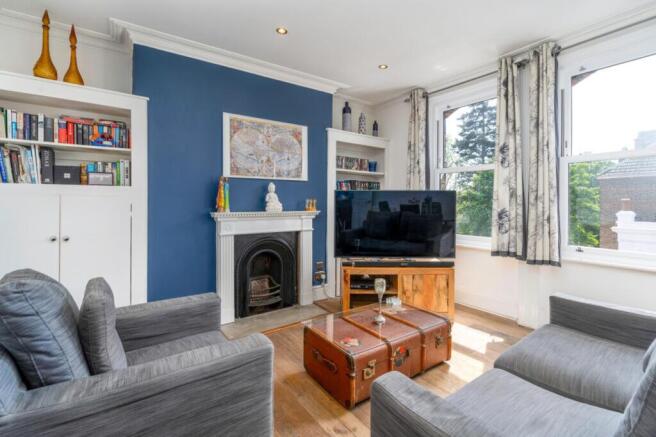 Reception 2 For Sale 2 Bedroom Flat Annerley Hill SE19 922 Sq ft www.steele.london