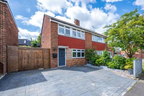 Appledore Crescent, Sidcup, DA14