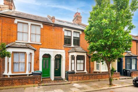 Loobert Road, London, N15