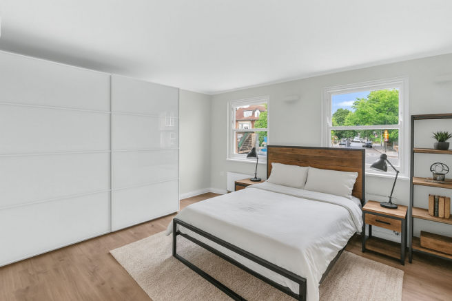 Bedroom 1 (Virtually Dressed)