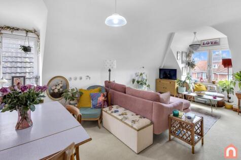 Sandgate Road, Folkestone, CT20