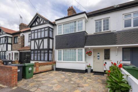 Markmanor Avenue, London, E17